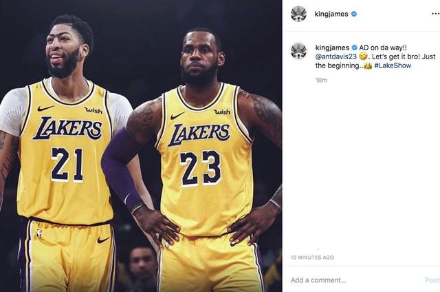 纪念捧杯 纪念捧杯